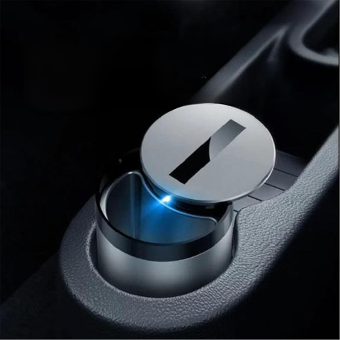 Portable Car Ashtray — Compact and Practical