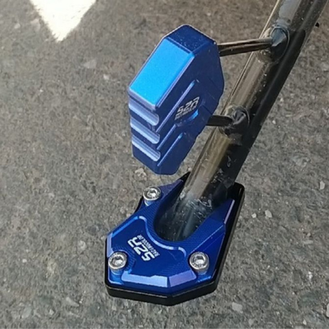 Podpora pre parkovanie motocyklov a kolobežiek — stabilná a praktická