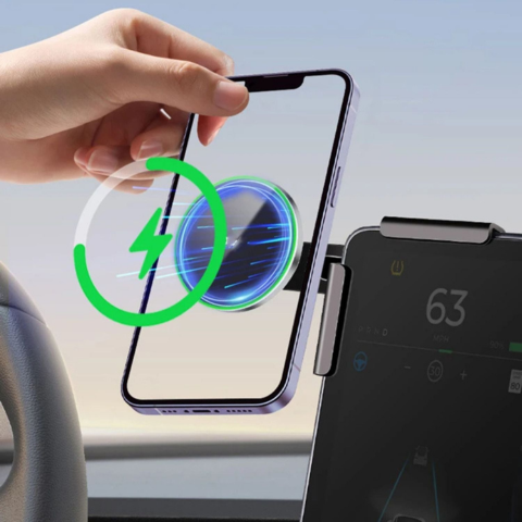 Tukipuhelin Teslaa varten — Magneettinen kiinnitys ja langaton lataus 