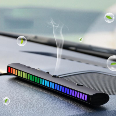 Aromadiffusor Auto – LED-belysning och fräschör ombord 